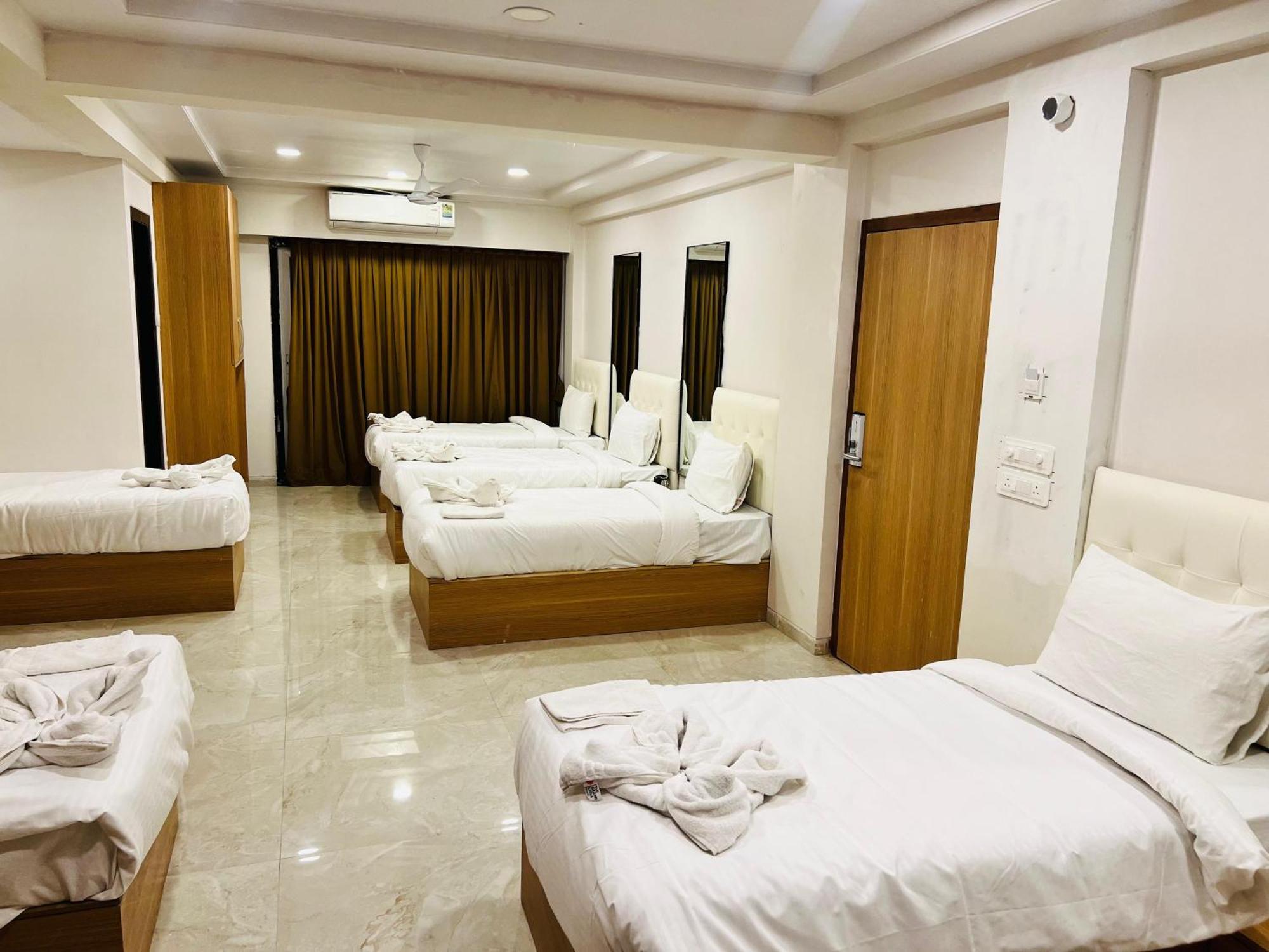 The Grand Leela Resort Кополи Экстерьер фото